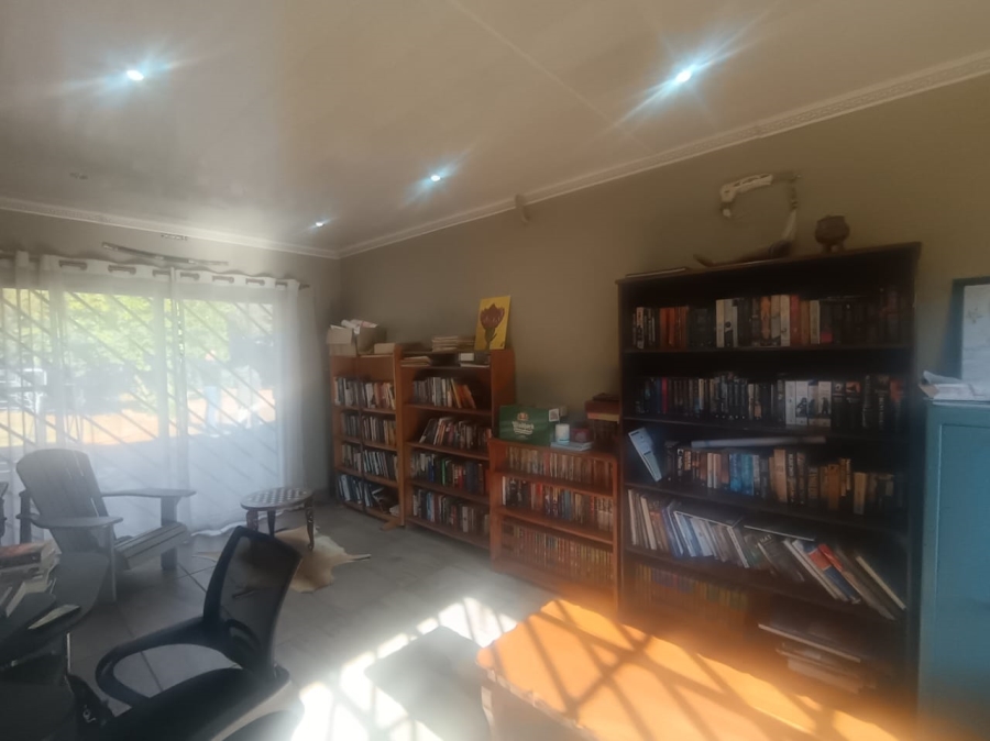 4 Bedroom Property for Sale in New Park Northern Cape